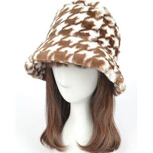 BNWT Brand New Houndstooth Print Faux Fur Bucket Hat